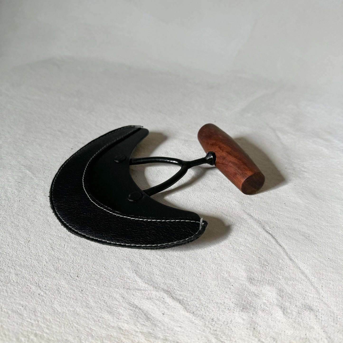 Kitchen Cutter with Leather Cover